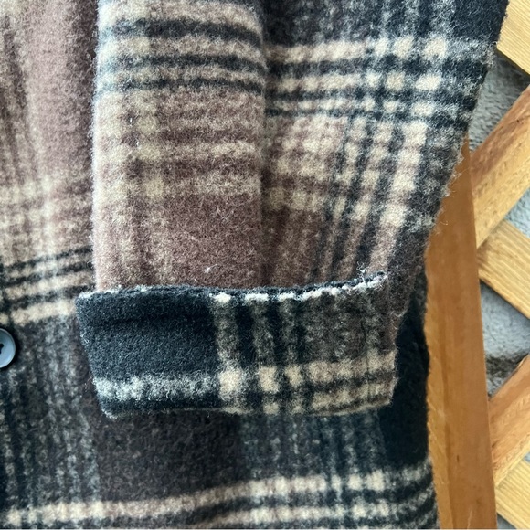 Wool Pleaded Brown Jacket - Picture 5 of 8